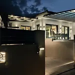 Blue View Villa - Coastal Elegance With Swim Spa, By Zantewize