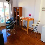 Oscar Holiday Apart