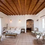 Villa Victoria!
