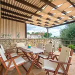 Ianthi Beach Villa By 