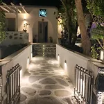 11 Room Mykonos