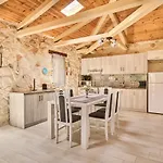 Gerakas Stone House Villa