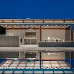 Antonia Villa - Luxurious Serenity With Private Pool, By Zantewize