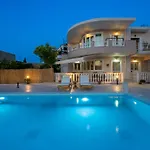 Villa Vicky