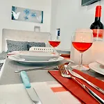 Mykonos Town Lolaos Suite 1