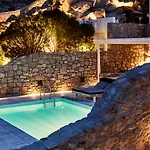 Mykonos No5 Luxury Suites & Villas