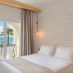 Gloria Maris Hotel Suites&Villa