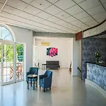 Paradise Hotel Zth