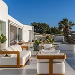 Rimberia Beachfront Villa