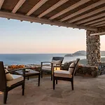 Elegant Seaside Villa, Great Views, Infinity Pool, Lia, Mykonos