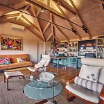 Wild Oak Estate - Stunning Views At A Dreamy Location, By Zantewize
