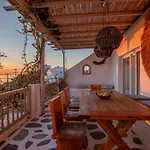 Kalanan Luxury Apartment
