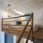 New Apartment In The Heart Of Mykonos Town - 2