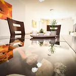 Joyia'S Apartment