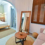 Oikia Suites Mykonos