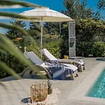 Binios Villa - Private Pool, Walking Distance From The Beach