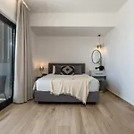 Akrogiali Luxury View