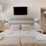 Pool Side Paradise Zante Suite