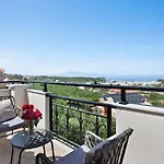 Yiannis Suite With Sea View 10