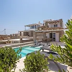 Nuera Villa