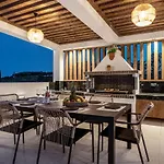 Villa Roselia - Luxury Escape With Magnificent Views, By Zantewize