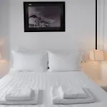 Luxury Apartment Center Of Mykonos Town - Sleeps 4