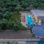 Villa Maria