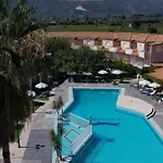 Vossos Εξοχικεσ Κατοικιεσ