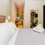 Alektor Studios & Apartments