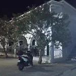 Panos Apartments