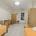 Pink Panther Studios & Apartments