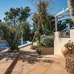 Zabella House With Pool