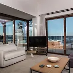 Kavo Seaside Luxury Apartment