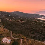 Villa Avgi