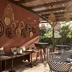Anemelia Retreat - Explore & Recharge
