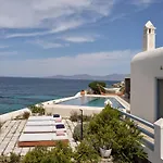 Belvedere Mykonos - Waterfront Villa & Suites - The Leading Hotels Of The World