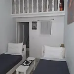Room To Rent 2