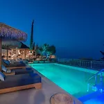 Artemis Villas - Spectacular Views & Ideal For Large Groups, By Zantewize