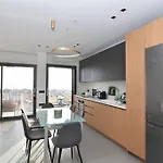 Alta Mare City & Sea View- Cent Lux Apt