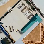 Salty Angel Sea Front Villa