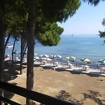 Castello Beach Hotel