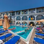 Vossos Hotel Apartments