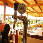 Vanessa Hotel