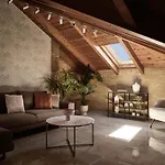 Vis Di Vardi Luxury Estate