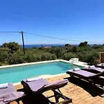 Astarte Villas - Stilvi 4 Bedroom Private Villa With Pool