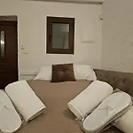 Villa Meditation