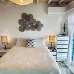 Helios Max Villa