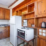 Dionisia Apartment