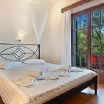 Castellos Bellos Studio 3