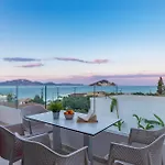 Villa Bougainvillea Boutique 3 By Villa Plus